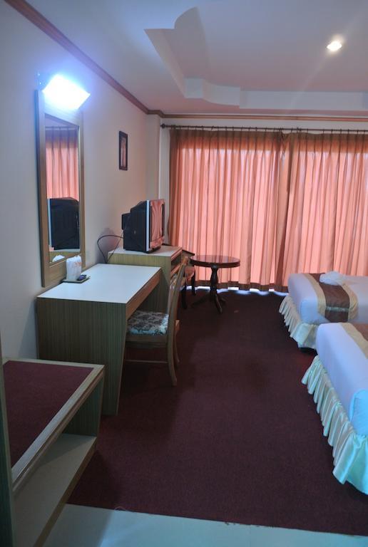 Chaikana Thani Hotel Пхаттхалунґ Екстер'єр фото