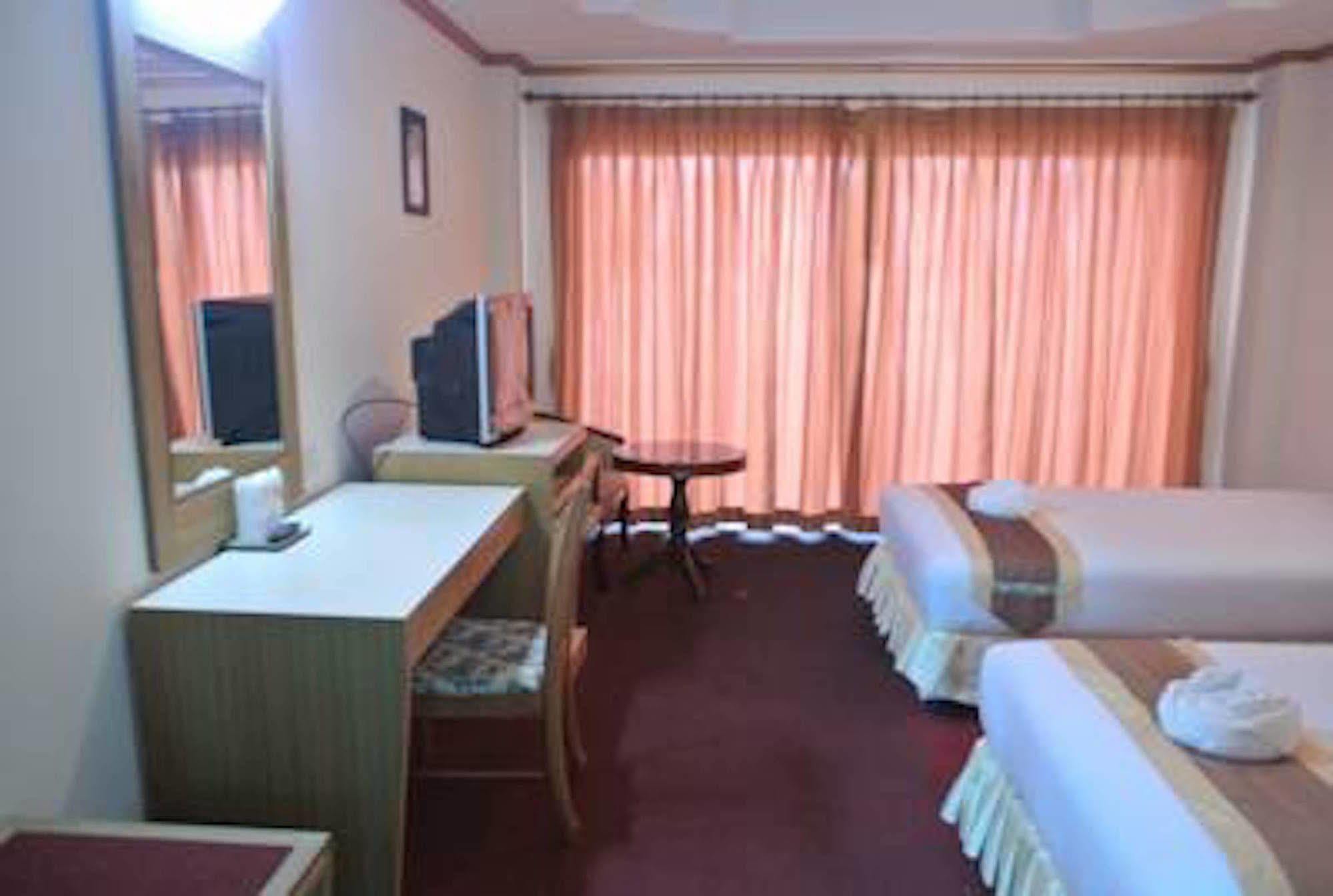 Chaikana Thani Hotel Пхаттхалунґ Екстер'єр фото